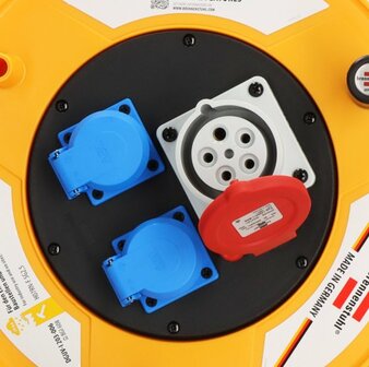 Professional Enrollacables Brobusta CEE 1 IP44 para la industria o construccion 30m H07RN-F 5G2,5