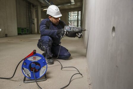 Enrollacables Garant IP44 para la industria o construccion 25m H07RN-F 3G2,5