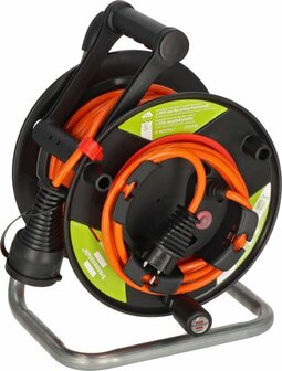 Garant G Bretec IP44 enrollador de cable de jardin de plastico reciclado 23 + 2m AT-N05V3V3-F3G1.5