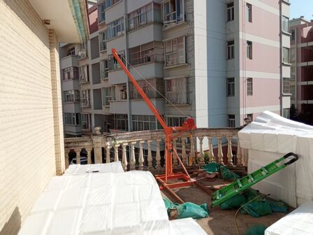 Grua de construccion 500kg 25m electrica 230V Rotacion de 360&deg;