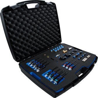 Conjunto de adaptadores y tuberias para medidor digital de presion y compresion BGS 63410