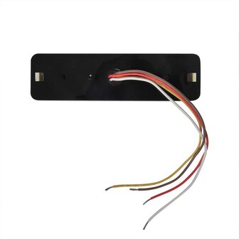 Luz trasera 12 24V 3 funciones 135x38mm LED con soporte negro