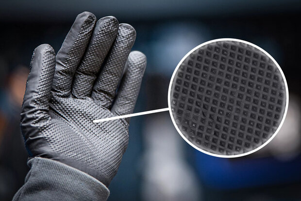 Caja de guantes desechables nitrilo con extra agarre talla L 100 piezas