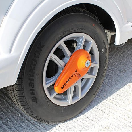 Abrazadera de rueda Nemesis Ultra SCM
