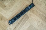 Regleta de proteccion contra sobretensiones 60.000A con funcion de carga USB 6 vias negro 3m H05VV-F3G1,5