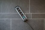 Regleta con interruptor 4-tomas 1,8m H05VV-F 3G1,5
