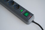 Regleta con proteccion contra sobretensiones 6 tomas antracita 1,5 m 13.500A H05VV-F 3G1,5 Blister