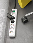 Regleta con interruptor 6 tomas blanca 3 m H05VV-F 3G1,5