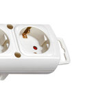 Regleta con enchufe plano 6 tomas blanca 2 m H05VV-F 3G1,5