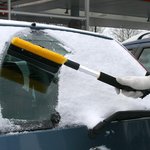 Cepillo para nieve con limpiacristales y rascador de hielo + mango telescopico