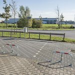 Soporte de estacionamiento con cerradura