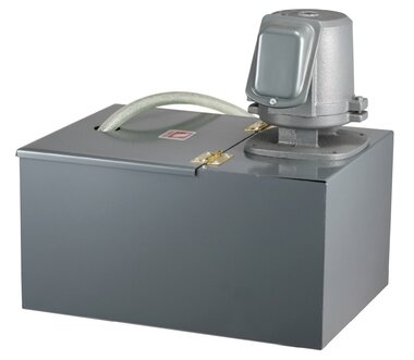 Capacidad del tanque de la bomba de refrigerante: 45 litros